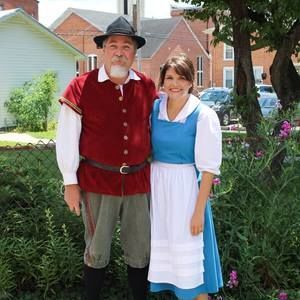 Meet your Posher, Randall